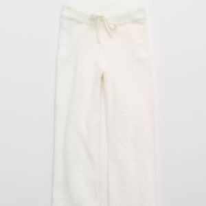 NWT Aerie Marshmallow Pajama pant L Soft Muslin (white), plush Sherpa